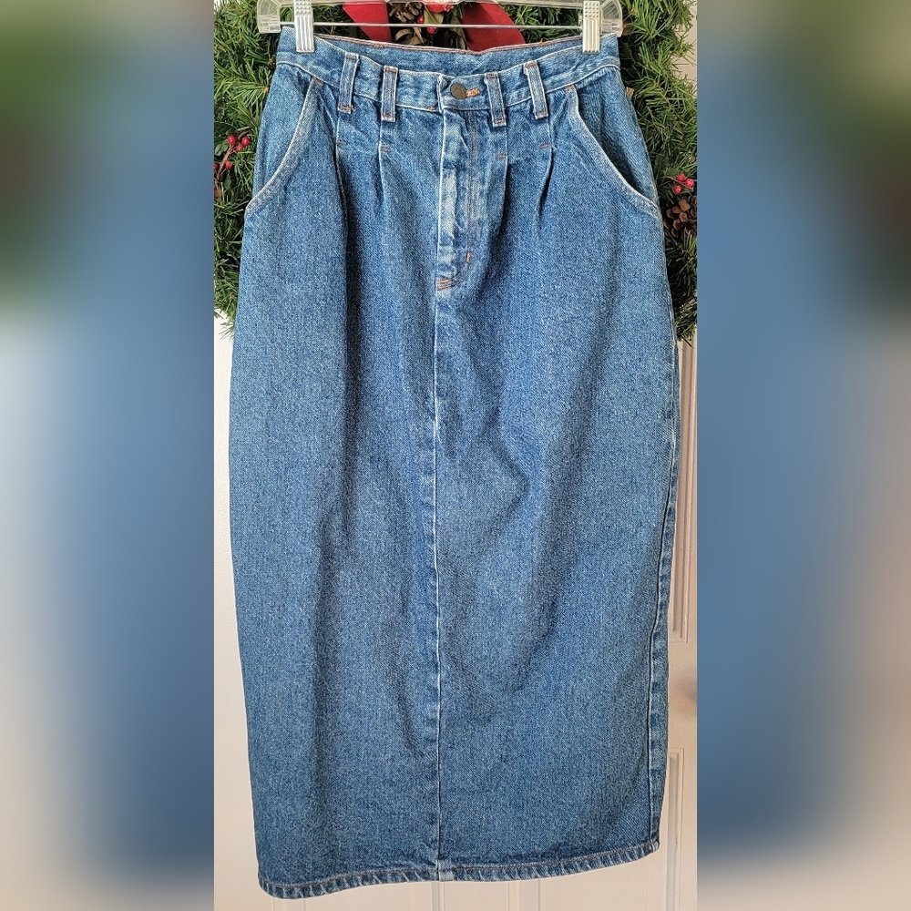 90s Vintg Denim Maxi Skirt Womens 7/8 Med Wash Blue 100% Cotton Fitted w/ Pleate
